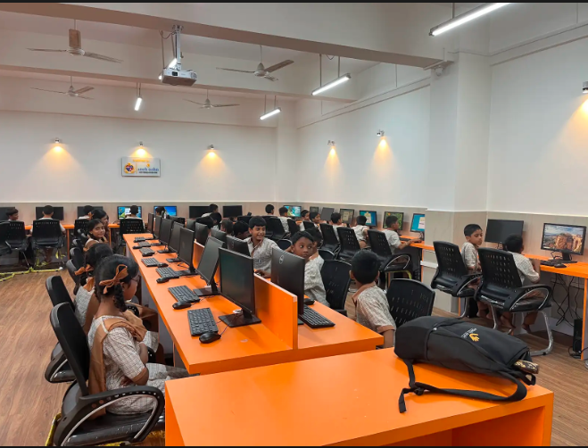 School environment supporting digital learning